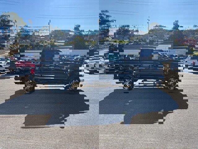 New 2026 Ford F250 Lariat w/ FX4 Off-Road Package image 4