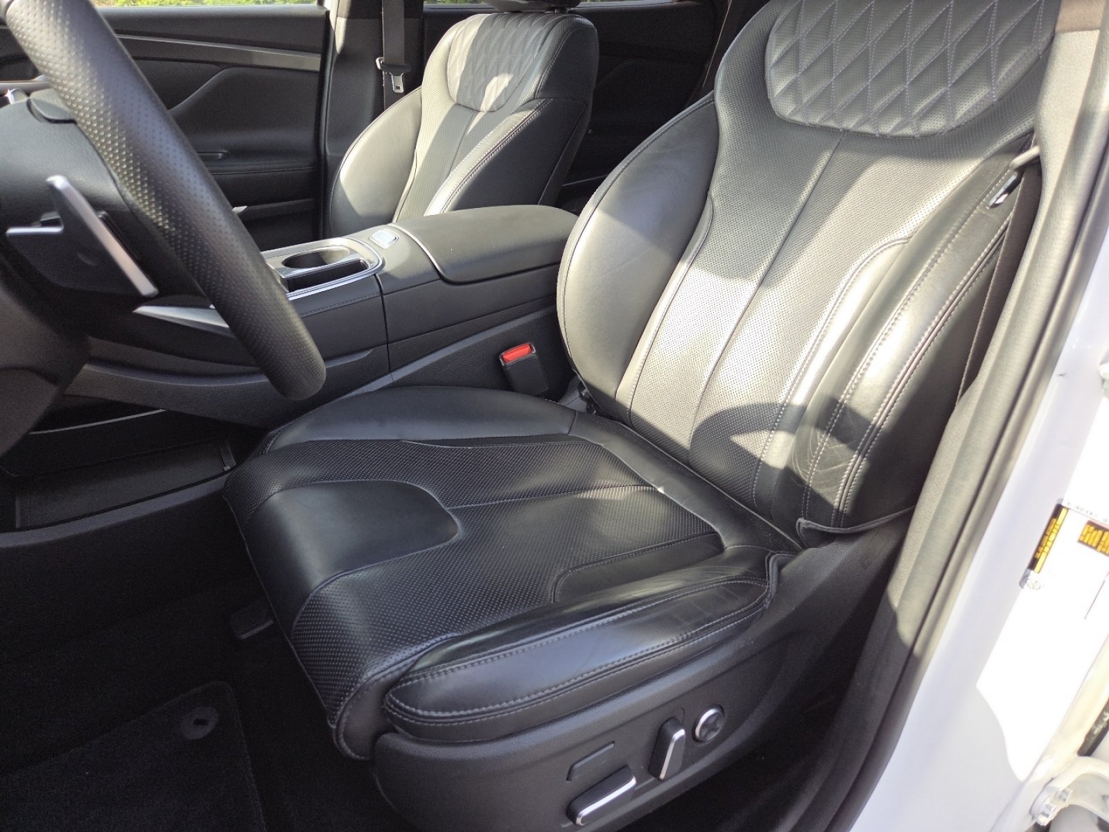 Used 2023 Hyundai Santa Fe Calligraphy w/ Cargo Package AWD/4WD image 32