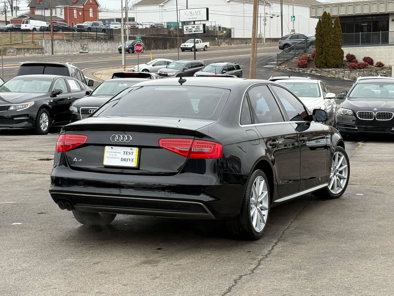 Used 2015 Audi A4 2.0T Premium FWD image 2