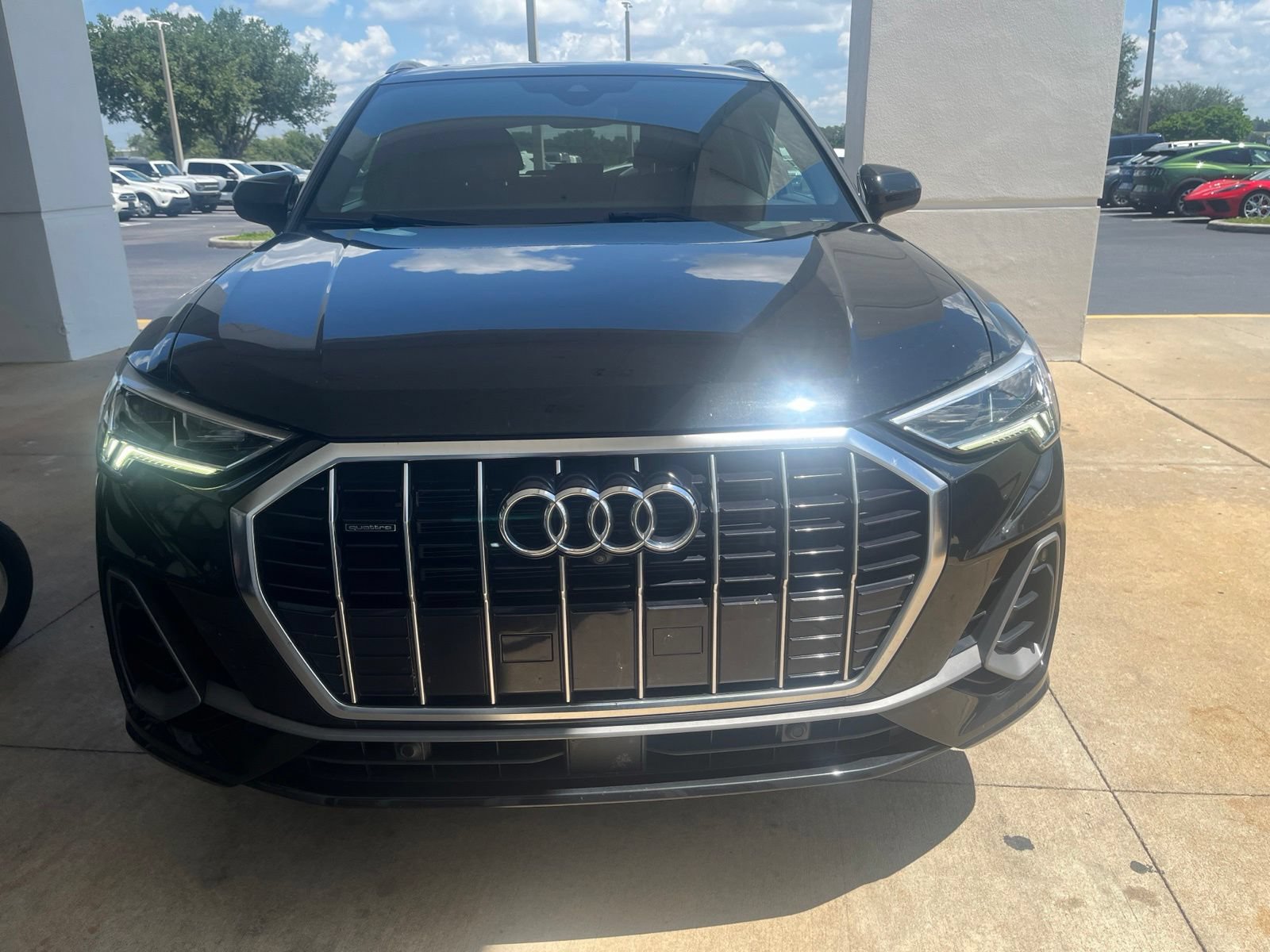 Used 2022 Audi Q3 2.0T Premium Plus w/ Premium Plus Package AWD/4WD image 6