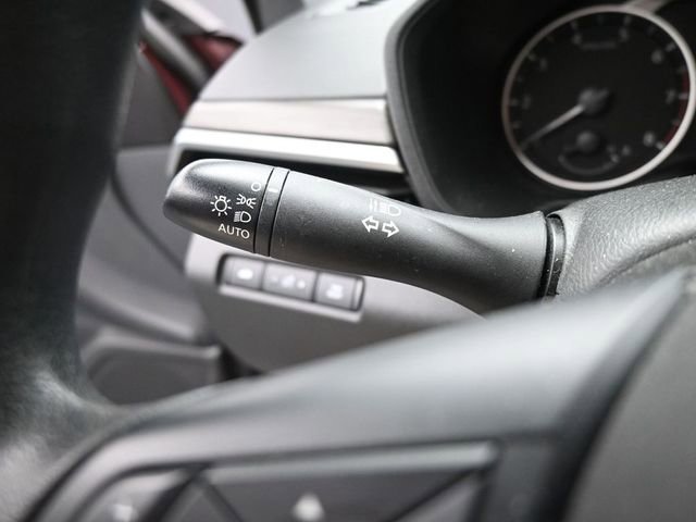 Used 2025 Nissan Altima 2.5 SV image 25