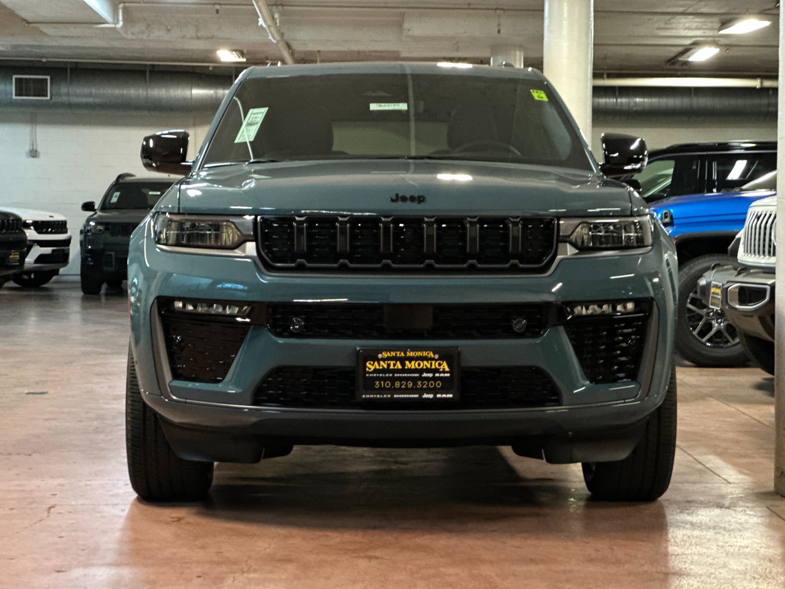 New 2026 Jeep Grand Cherokee Limited AWD/4WD image 8