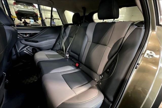 Used 2024 Subaru Outback Onyx Edition AWD/4WD image 26