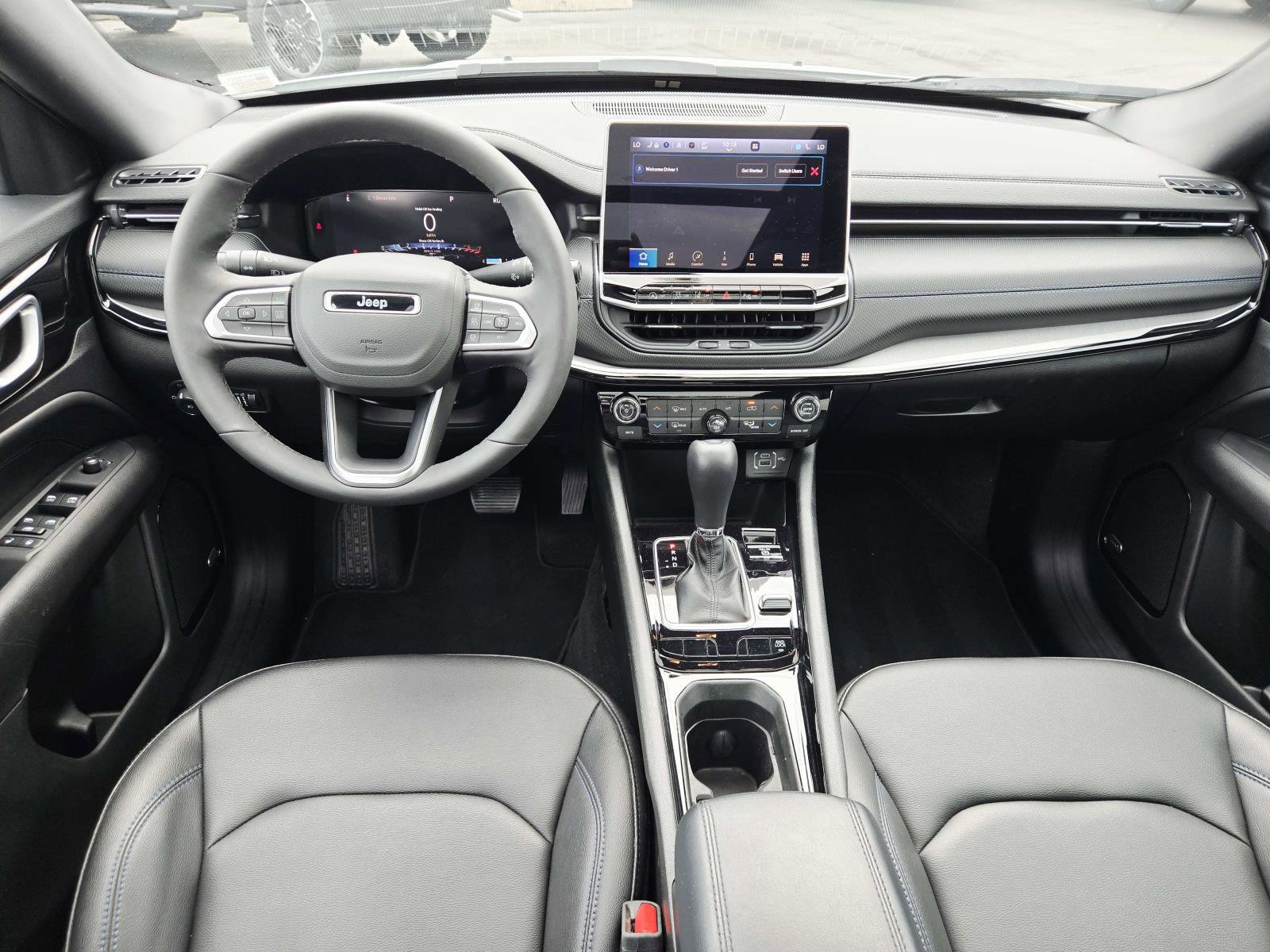 Used 2025 Jeep Compass Limited w/ High Altitude Package image 11