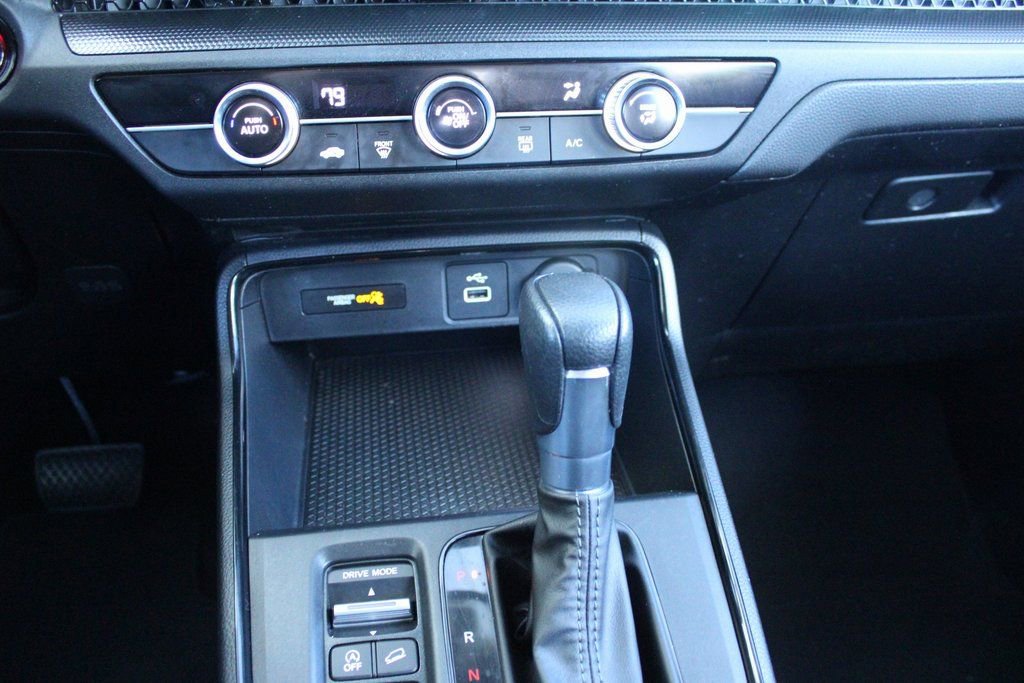 Used 2025 Honda CR-V LX image 35