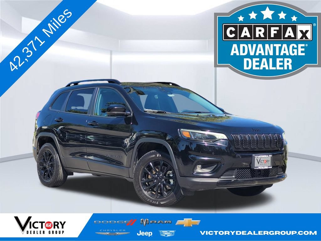 Used 2023 Jeep Cherokee Altitude Lux