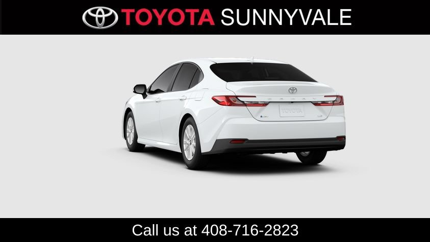 Used 2025 Toyota Camry LE FWD image 2
