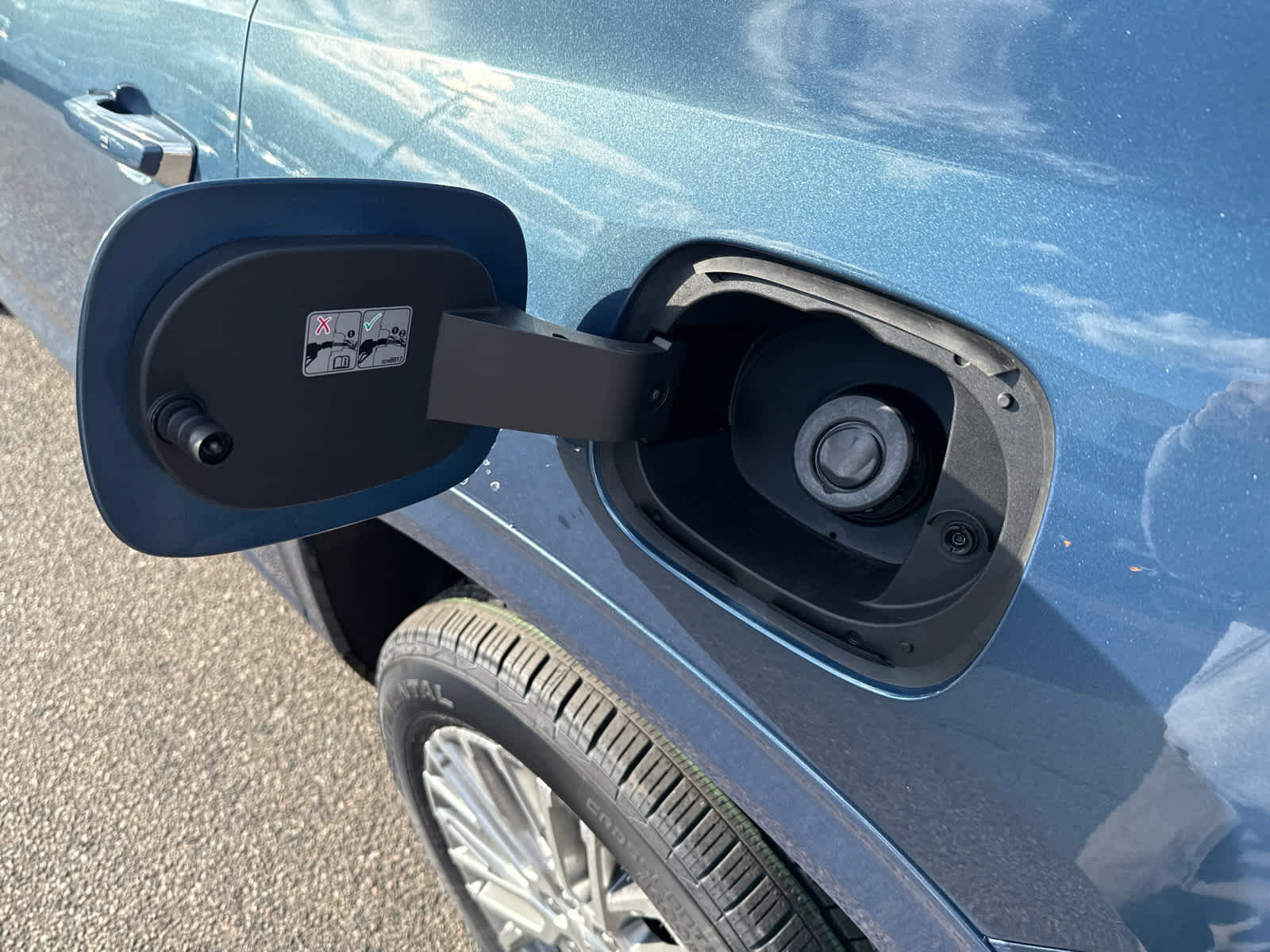 New 2026 GMC Acadia Denali w/ Super Cruise Package image 10