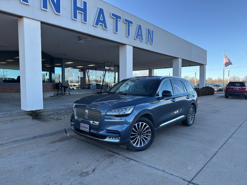 Used 2020 Lincoln Aviator Reserve w/ Equipment Group 201A image 2