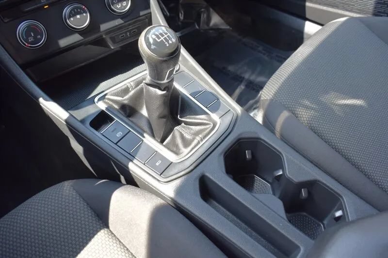 Used 2020 Volkswagen Jetta S FWD image 24
