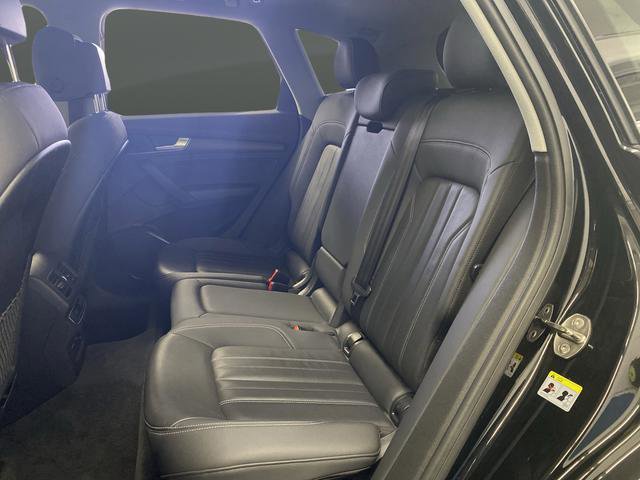 Used 2021 Audi Q5 e Premium w/ Convenience Package image 26