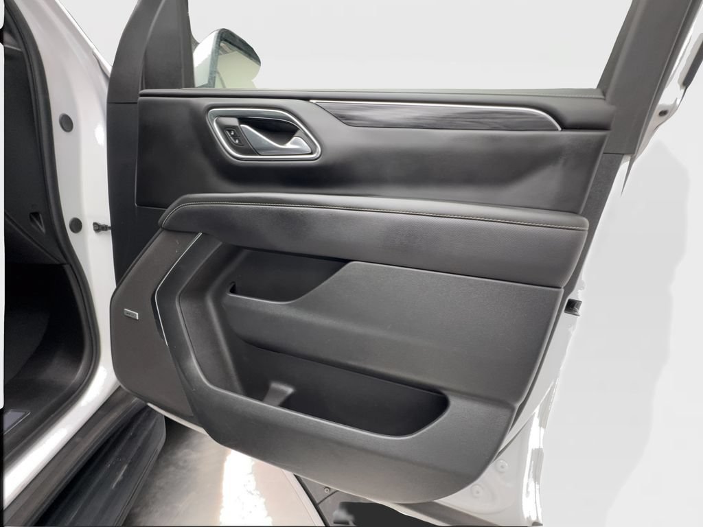 Used 2024 GMC Yukon SLT RWD image 34
