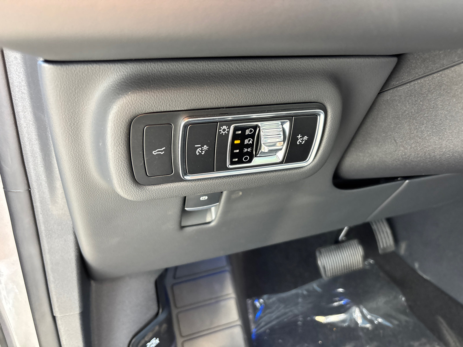 New 2026 Lincoln Nautilus Reserve AWD/4WD image 13