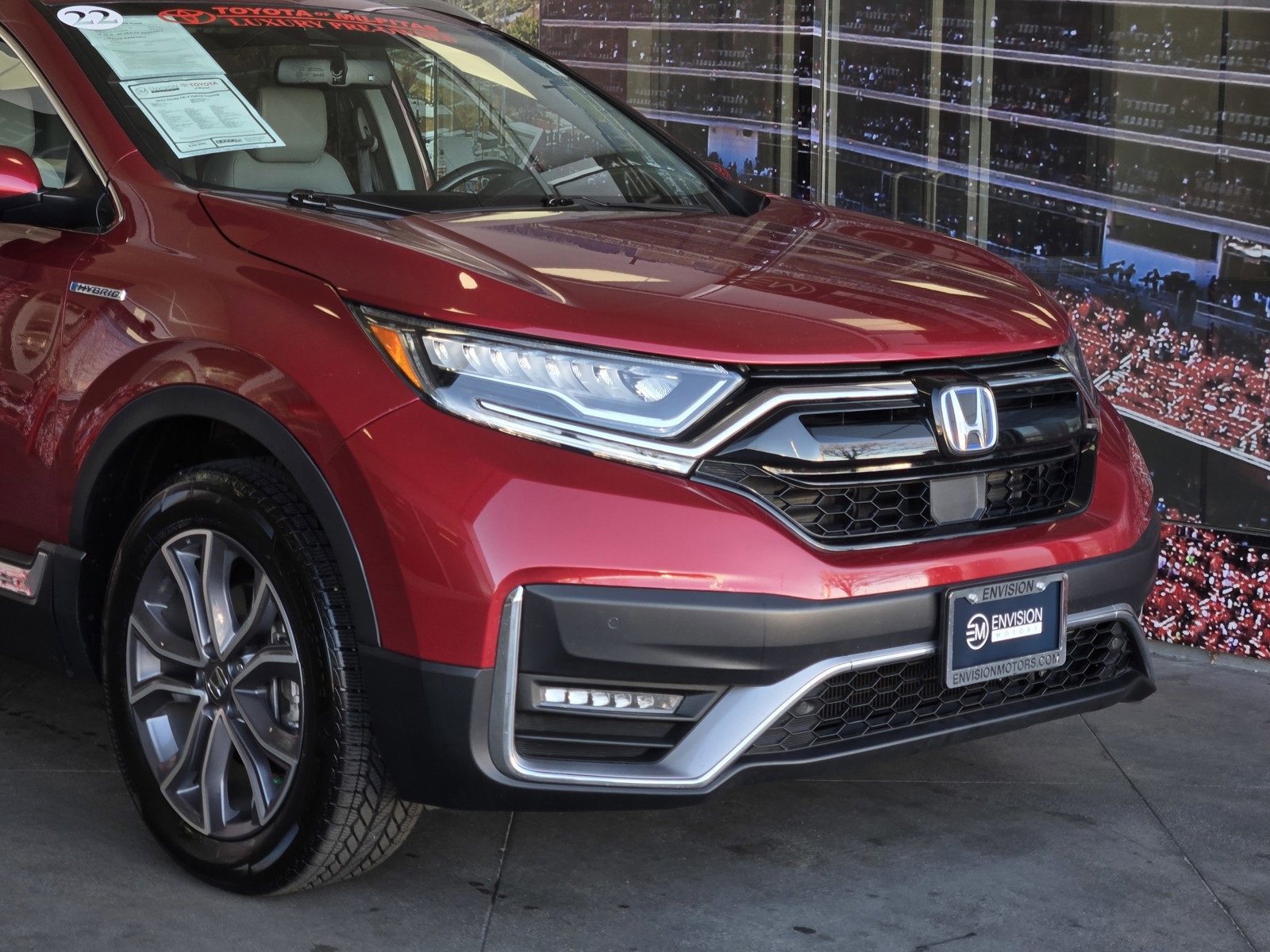 Used 2022 Honda CR-V Touring image 2