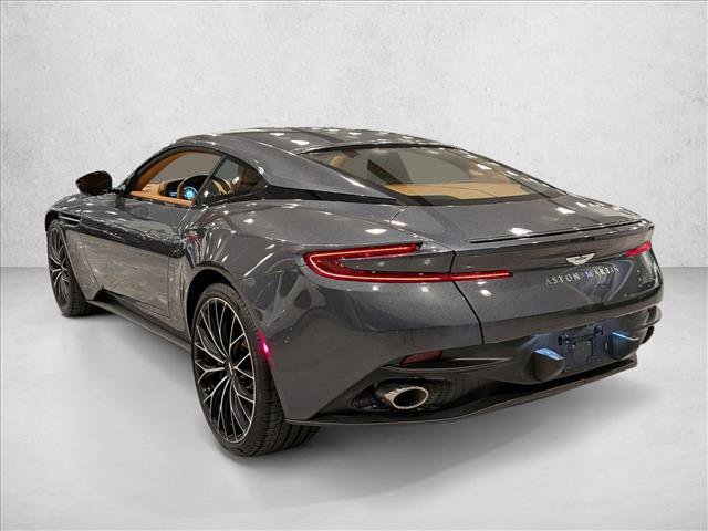 Used 2023 Aston Martin DB11 Coupe image 7