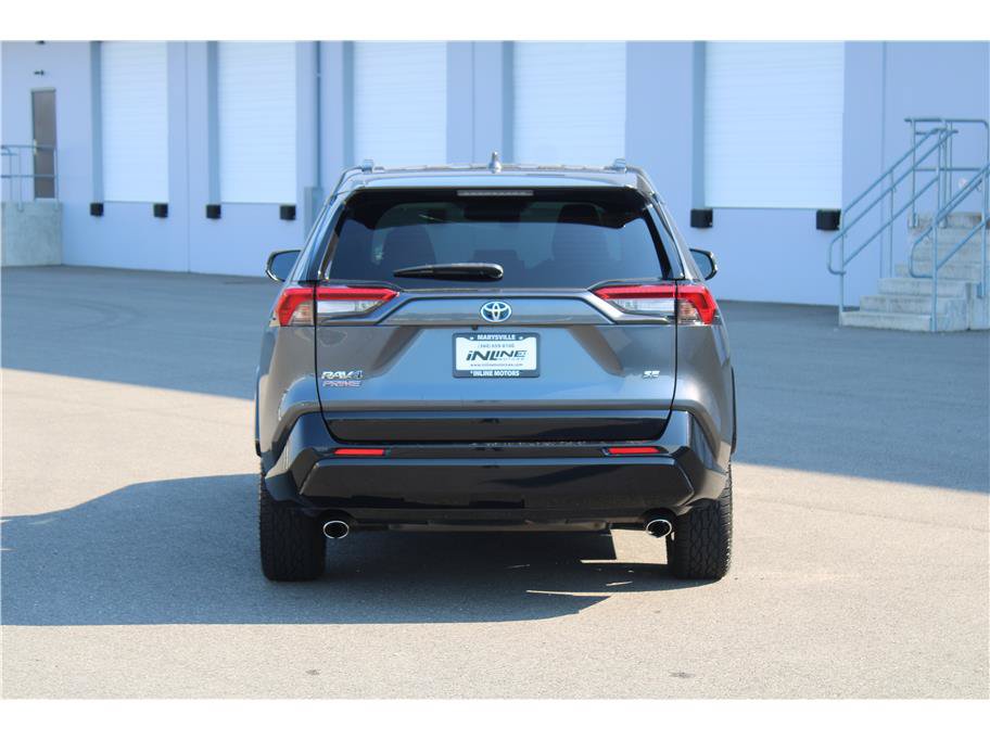 Used 2021 Toyota RAV4 SE w/ Weather & Moonroof Package AWD/4WD image 3