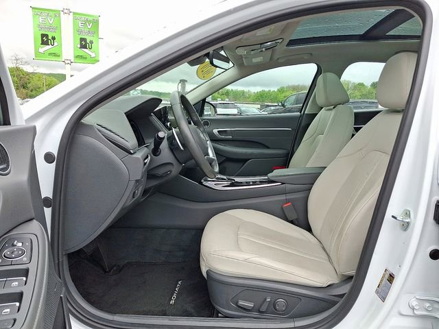 Used 2020 Hyundai Sonata Limited FWD image 13