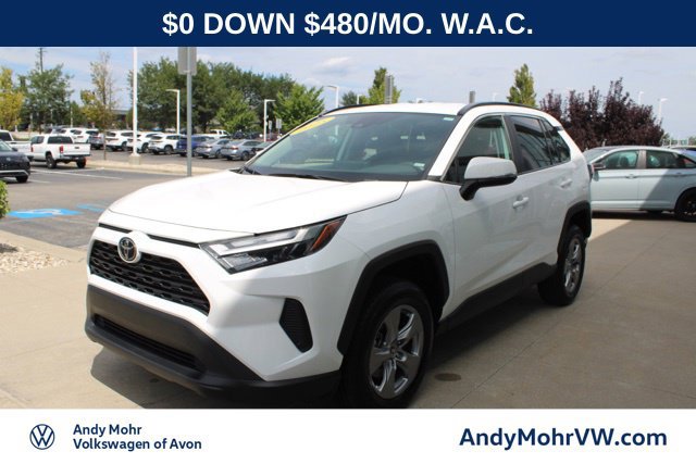 Used 2025 Toyota RAV4 XLE AWD/4WD image 3