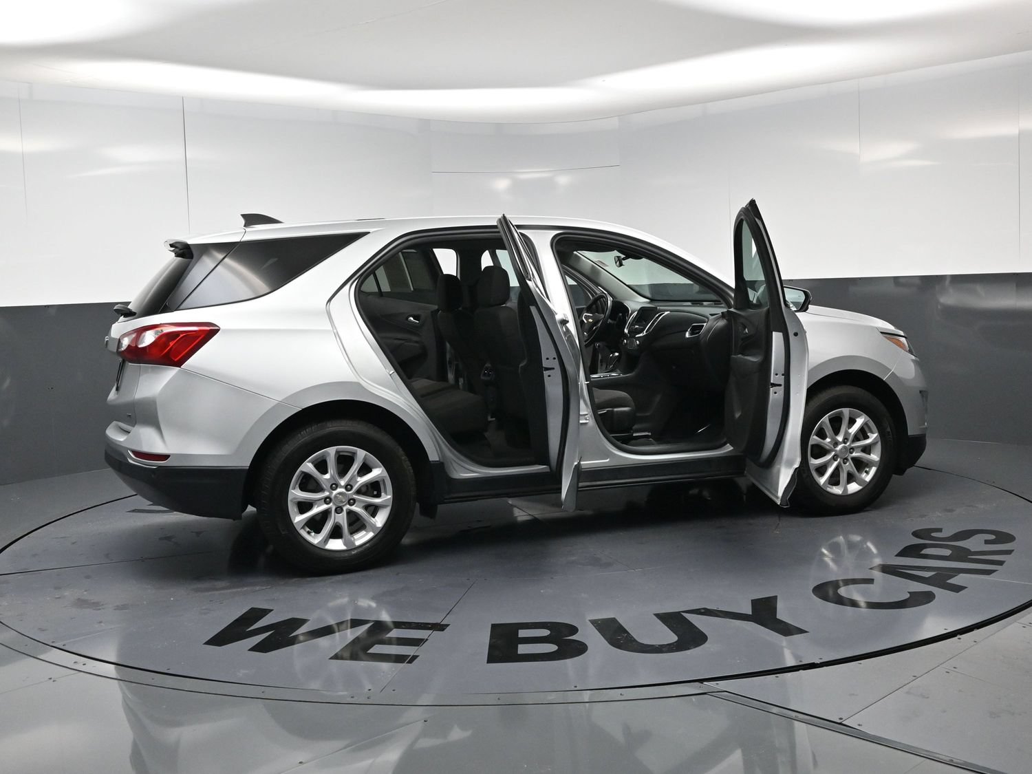 Used 2019 Chevrolet Equinox LT FWD image 23