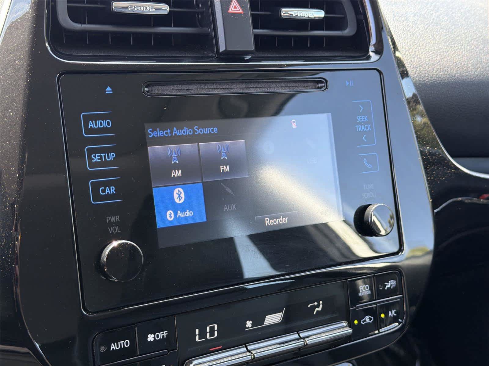 Used 2019 Toyota Prius XLE w/ Advanced Technology Package FWD image 17
