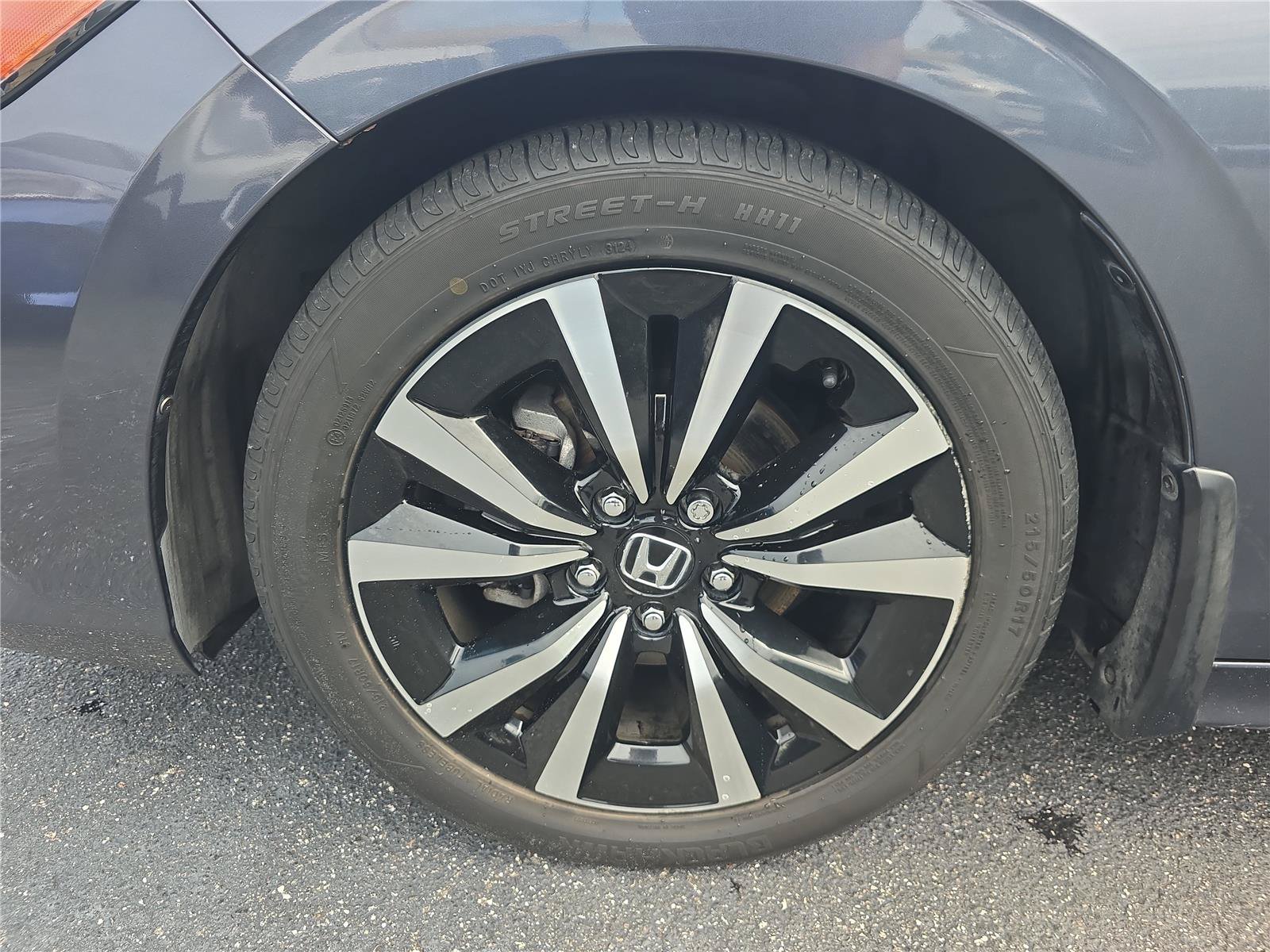 Used 2022 Honda Civic EX image 7