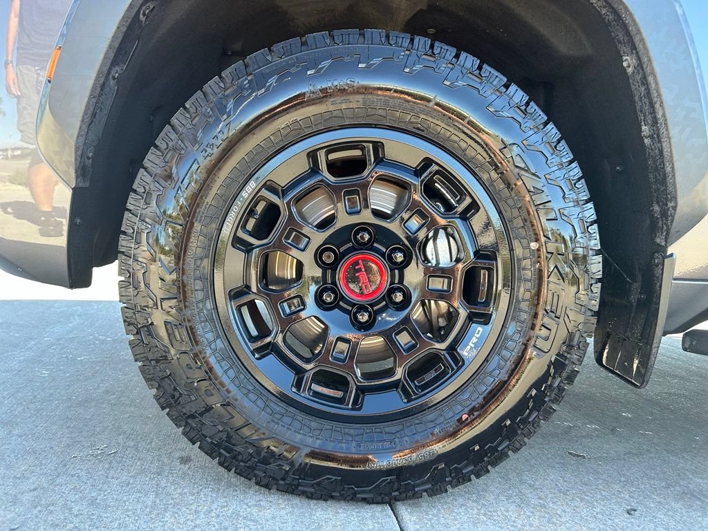 Used 2025 Toyota Sequoia TRD Pro AWD/4WD image 33