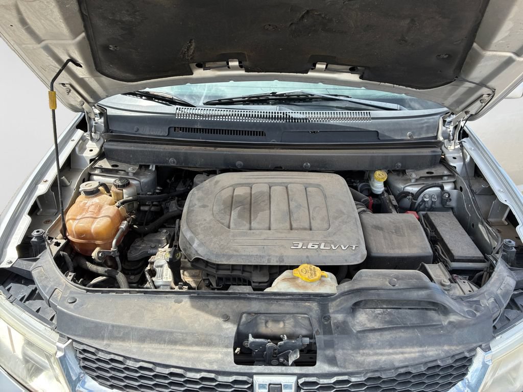 Used 2013 Dodge Journey SXT w/ Flexible Seating Group FWD image 29