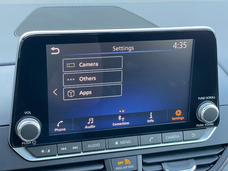 Used 2024 Nissan Altima 2.5 SV image 40