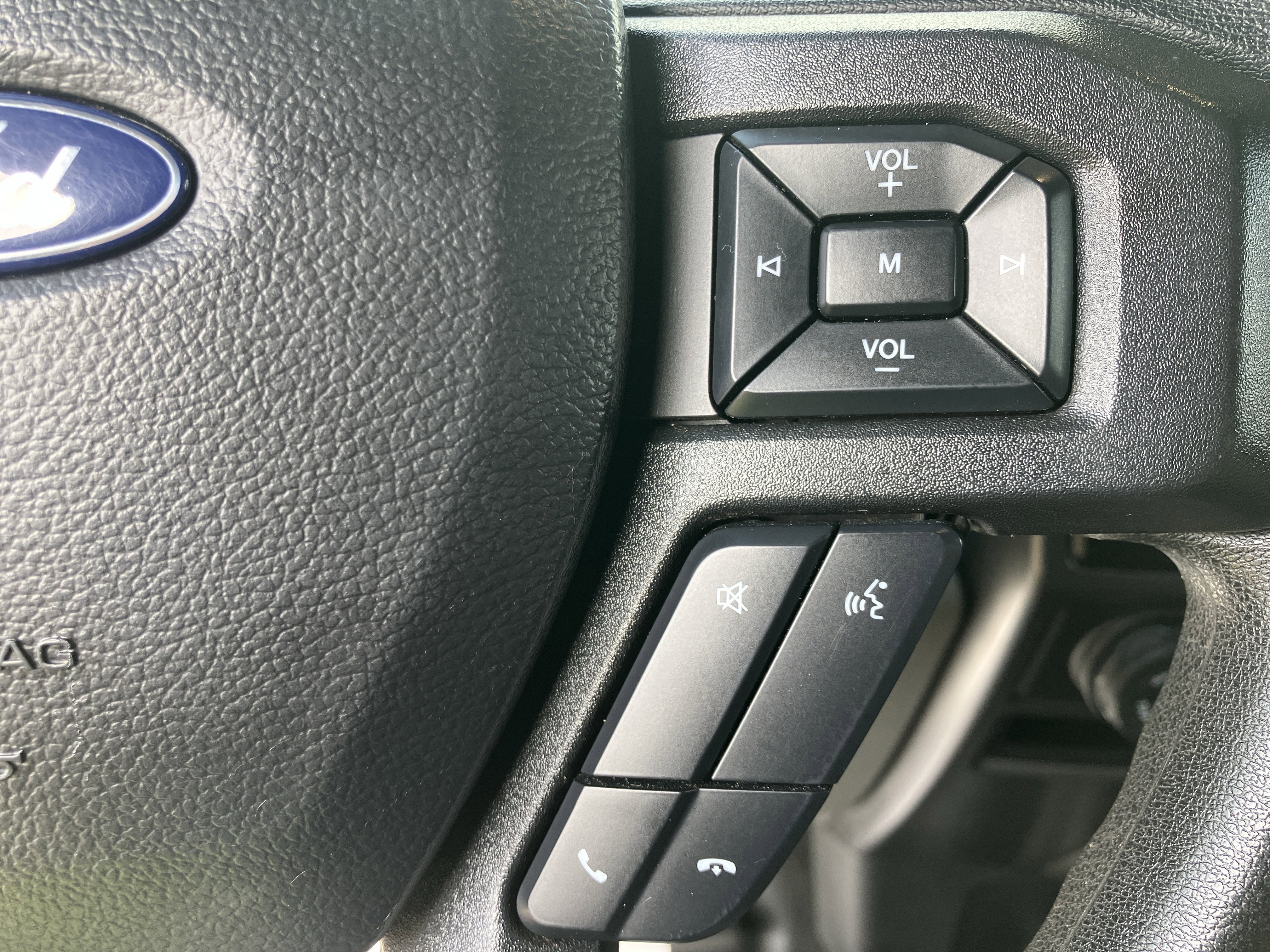 Used 2020 Ford F150 XLT w/ Trailer Tow Package image 32