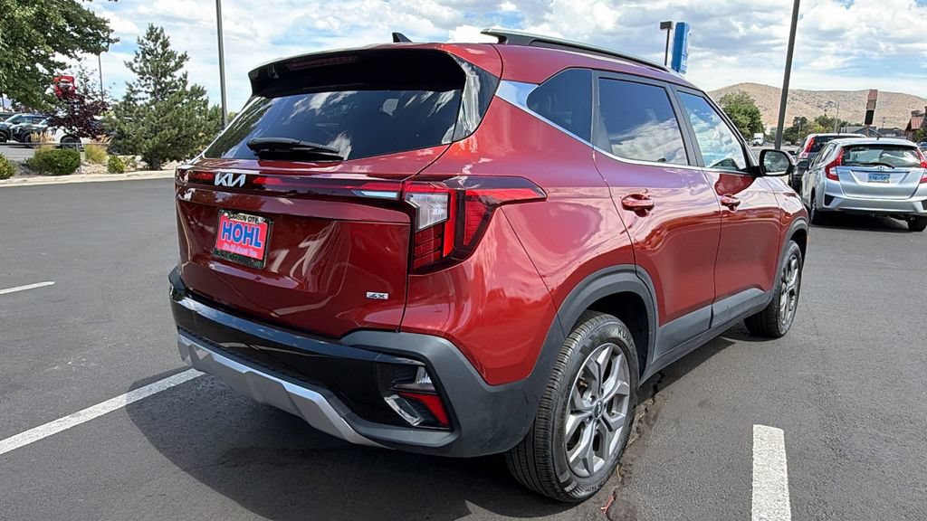 Used 2024 Kia Seltos S AWD/4WD image 3