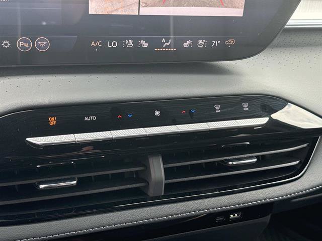 New 2026 Buick Enclave Avenir w/ Super Cruise Package AWD/4WD image 23