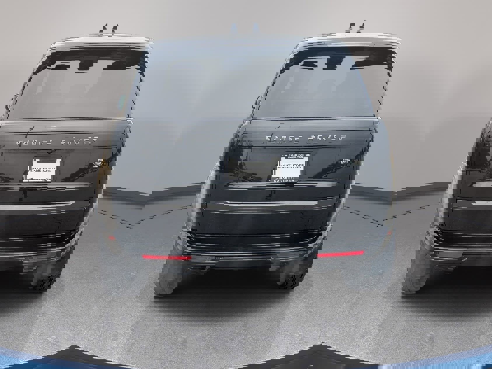 Used 2023 Land Rover Range Rover SE image 6