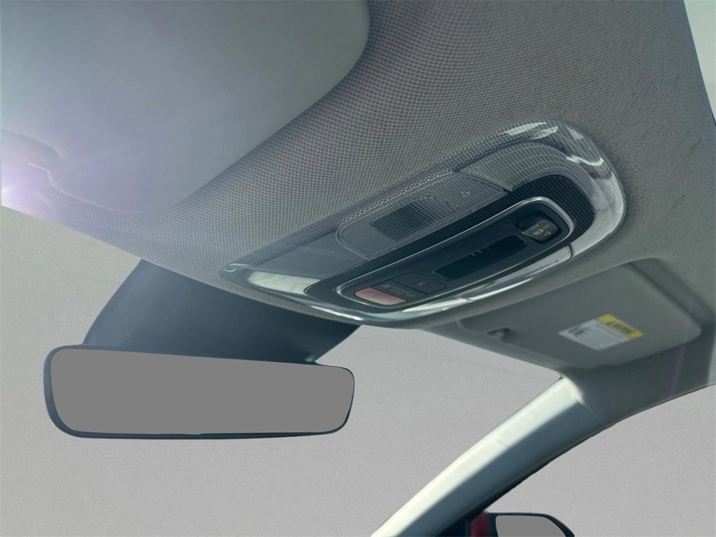 Used 2023 Hyundai Elantra Limited w/ Cargo Package image 26