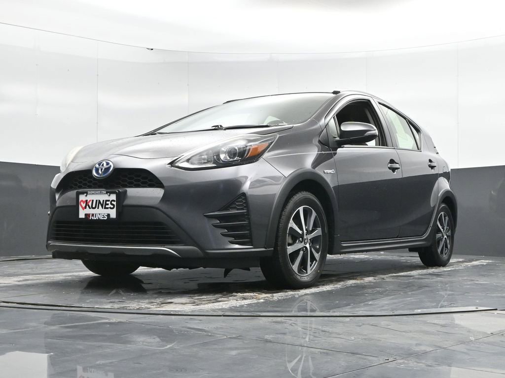 Used 2018 Toyota Prius C Two w/ Carpet Mat Package image 25