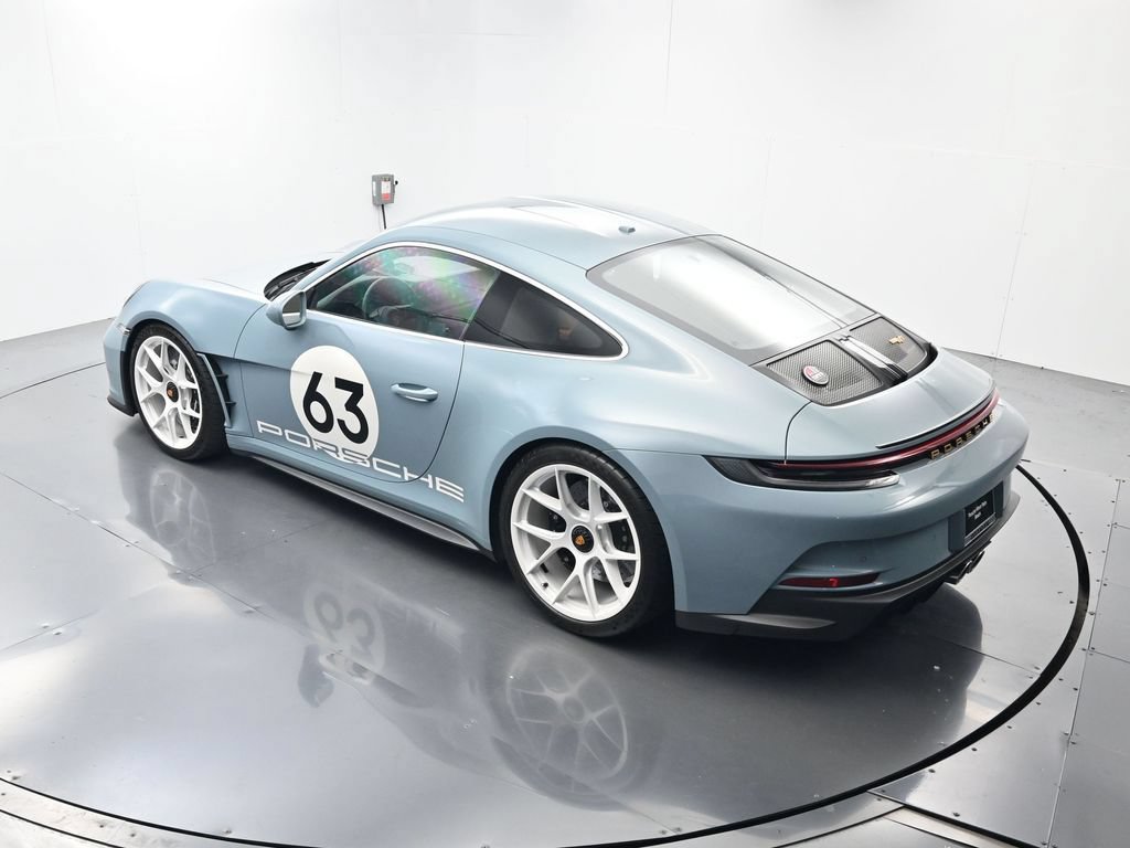 Certified 2024 Porsche 911 GT3 RS RWD image 37