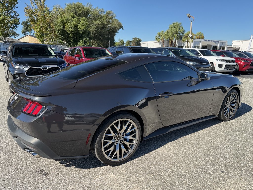 Used 2024 Ford Mustang GT Premium RWD image 5