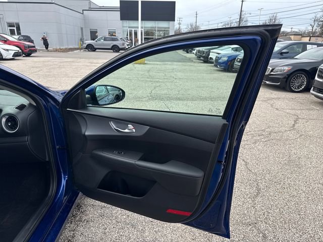 Certified 2023 Kia Forte LXS image 11