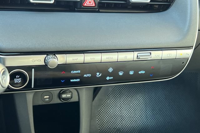 Certified 2024 Hyundai Ioniq 5 Limited RWD image 26