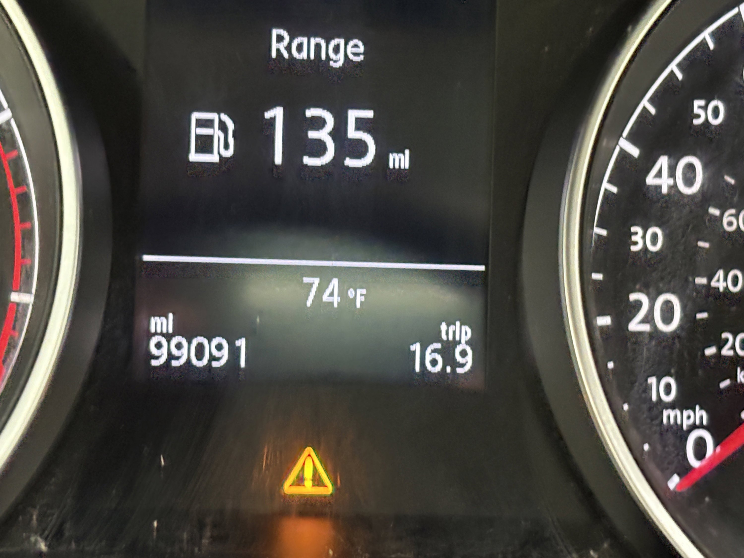 Used 2016 Volkswagen Golf SE w/ Lighting Package image 36