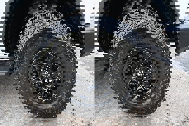 Used 2023 Ford Bronco Wildtrak image 13