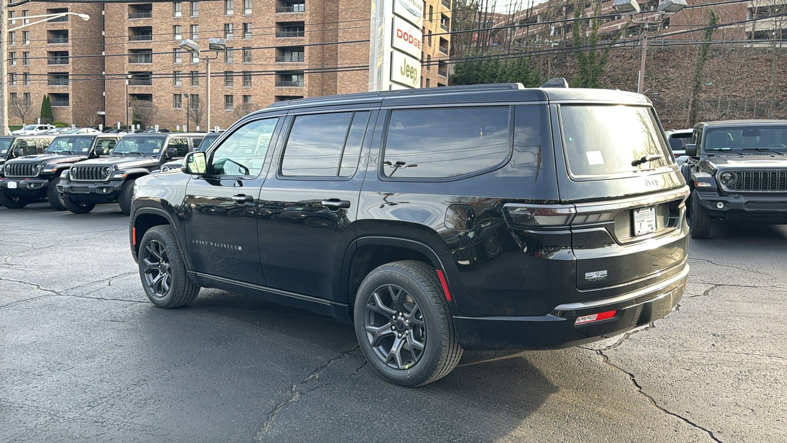 New 2026 Jeep Grand Wagoneer Limited image 9