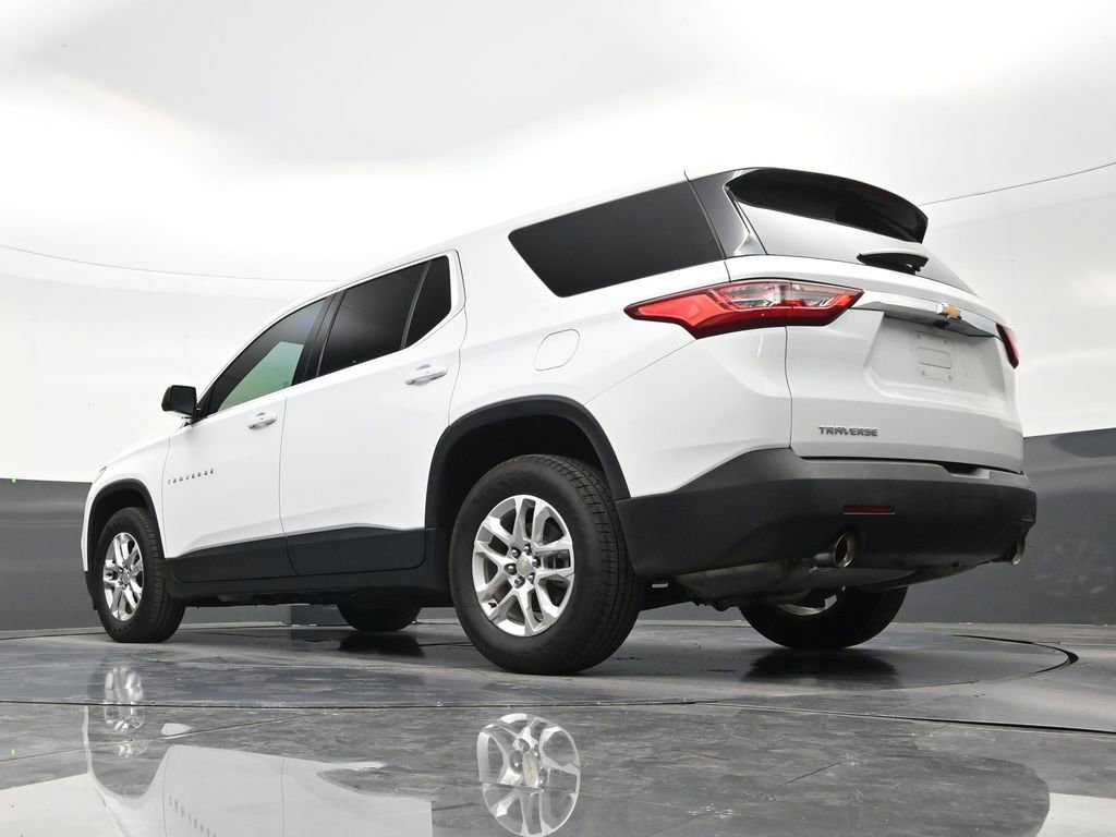 Used 2020 Chevrolet Traverse LS FWD image 22