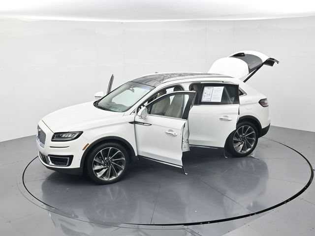 Used 2020 Lincoln Nautilus Reserve w/ Equipment Group 201A FWD image 61