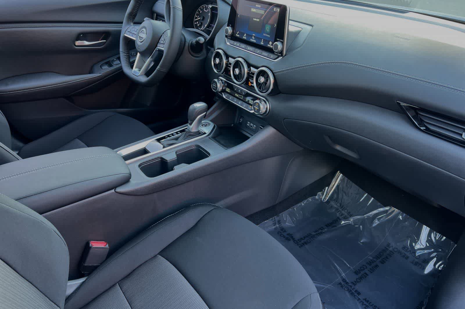 Certified 2025 Nissan Sentra SV FWD image 17