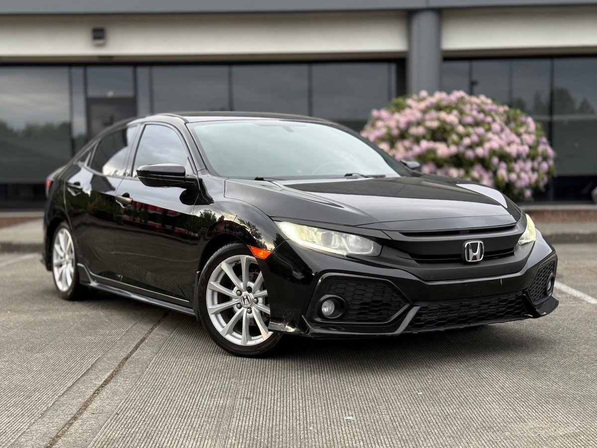 Used 2018 Honda Civic Sport image 38