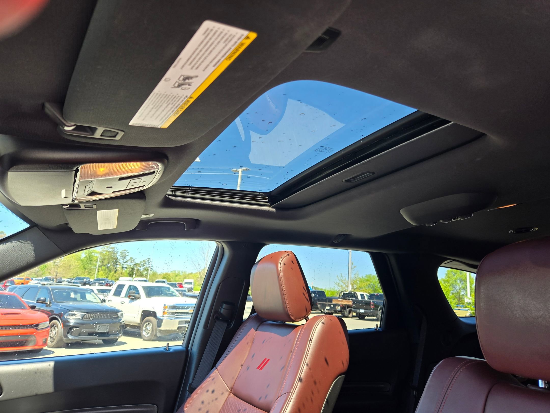 Used 2023 Dodge Durango GT image 37