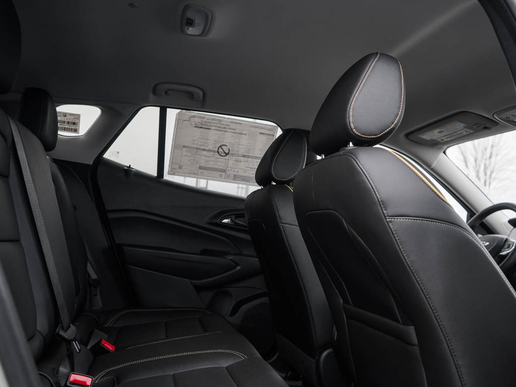 New 2026 Chevrolet Trax ACTIV w/ Driver Confidence Package image 11