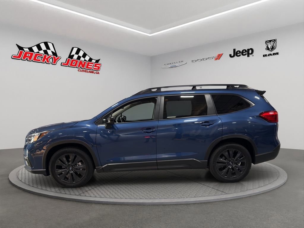 Used 2022 Subaru Ascent Onyx Edition image 3