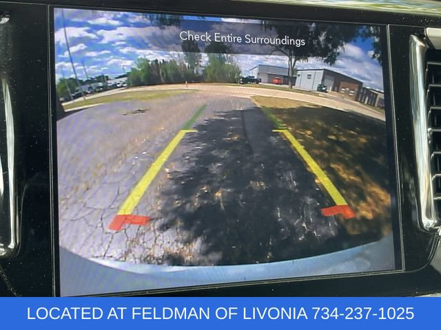 Used 2020 Chrysler Pacifica Touring-L Plus FWD image 15