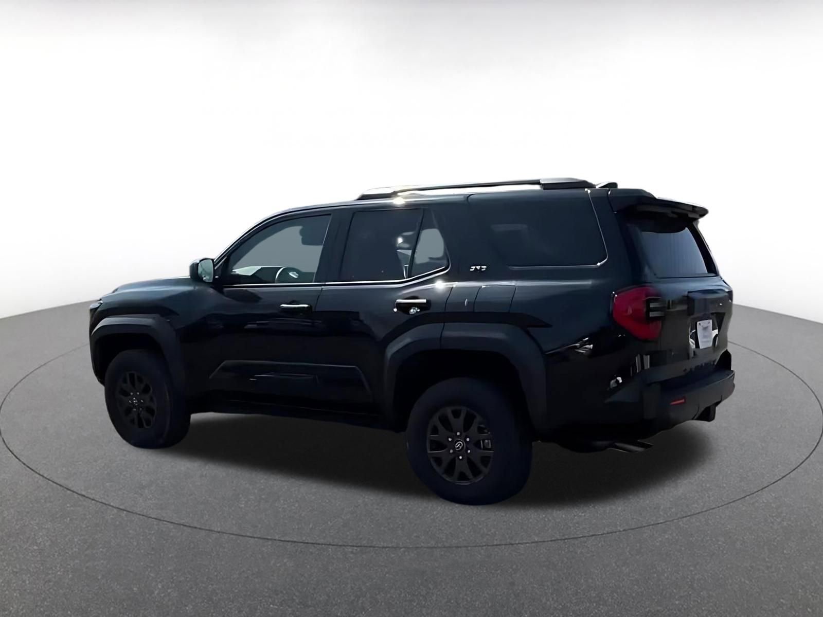 Used 2025 Toyota 4Runner SR5 image 9